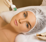 ציוד ואביזרים לטיפולים קוסמטיים - תמונת אווירה